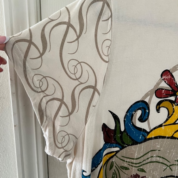 Disney Pirates of the Caribbean T-shirt (women's) - Picture 5 of 8